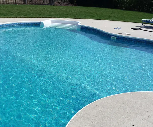 Upgrade Your Pool with Expert Vinyl Liner Replacement!